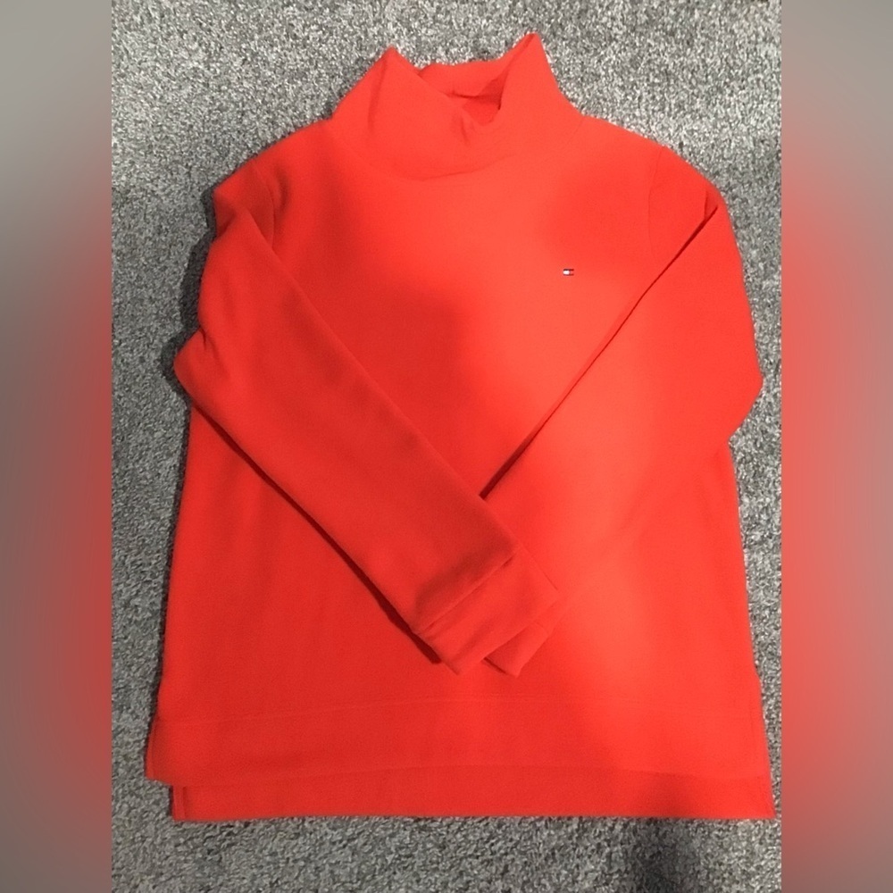 Women's Size L Tommy Hilfiger Top​​​
